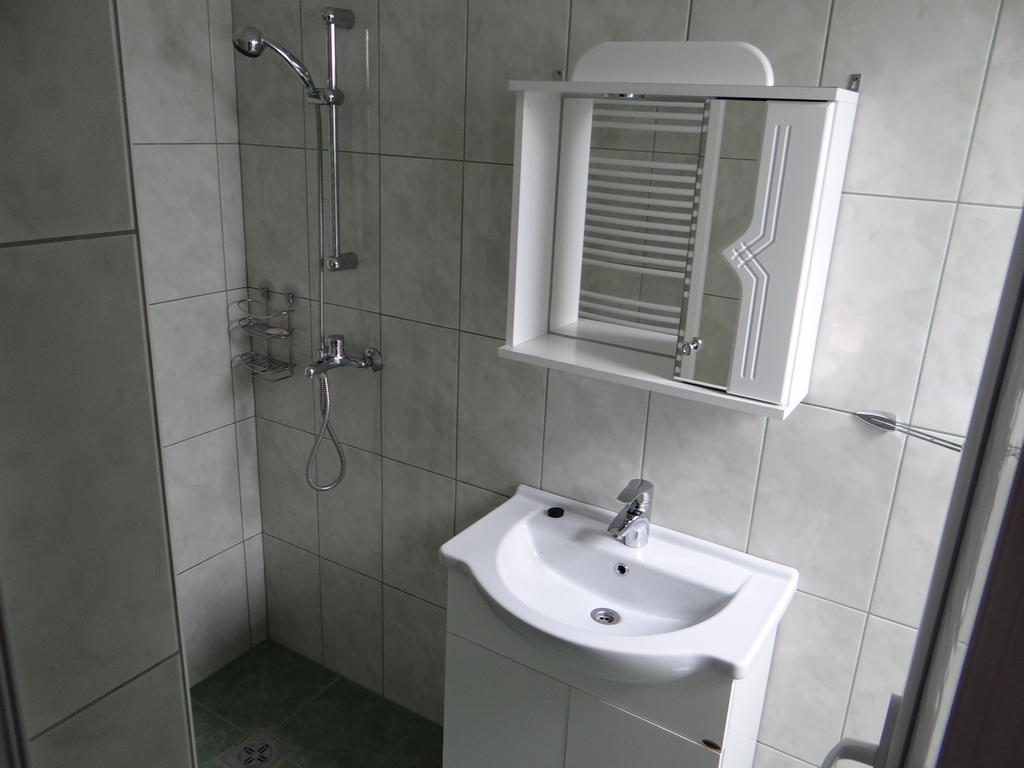Marinica Apartman Хайдусобосло Номер фото