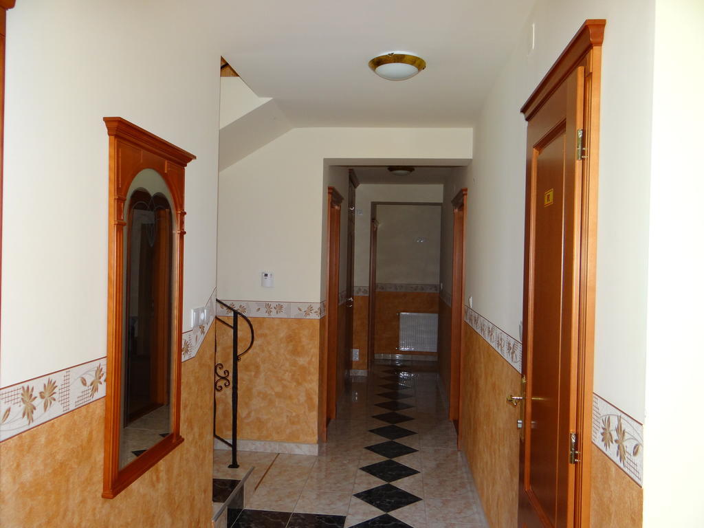 Marinica Apartman Хайдусобосло Экстерьер фото