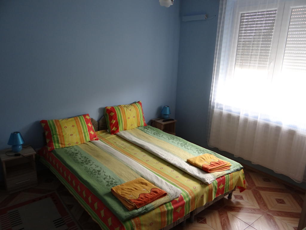 Marinica Apartman Хайдусобосло Экстерьер фото