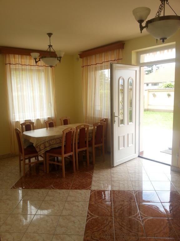 Marinica Apartman Хайдусобосло Экстерьер фото